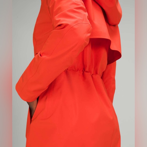 Like New Lululemon athletica Vibrant Autumn Red/Orange Hooded Utility Jacket - Picture 4 of 16
